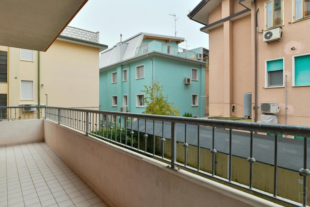 Maestrale Canova Apartments 카오를레 외부 사진