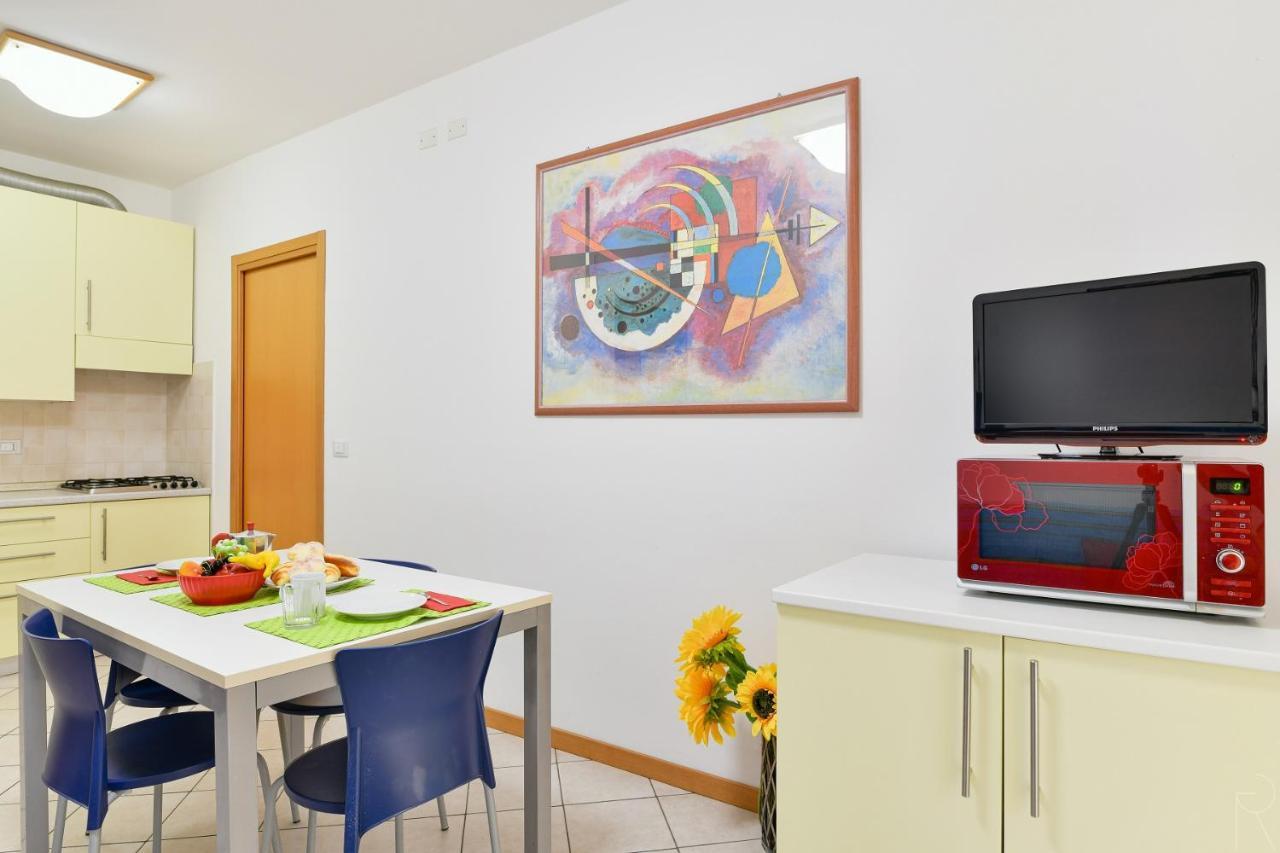 Maestrale Canova Apartments 카오를레 외부 사진